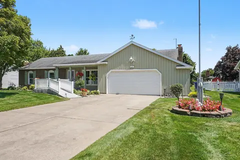 3166 Columbine Drive, Saginaw MI 48603 photo 3