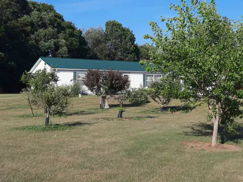 4724 Stone Drive, Millington MI 48746 photo 3