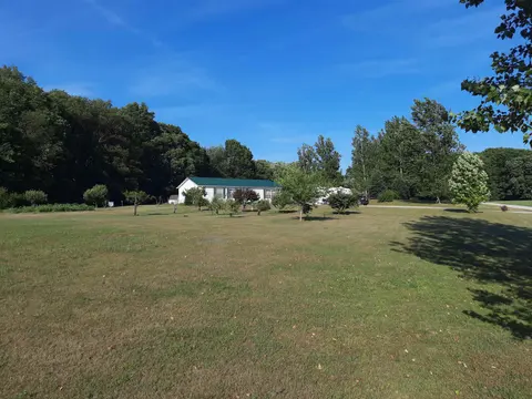 4724 Stone Drive, Millington MI 48746 photo 4