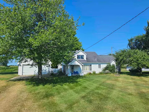2209 N Lakeshore Road, Carsonville MI 48419 photo 2