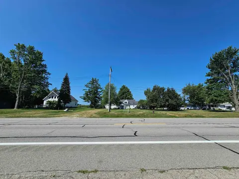 2209 N Lakeshore Road, Carsonville MI 48419 photo 4