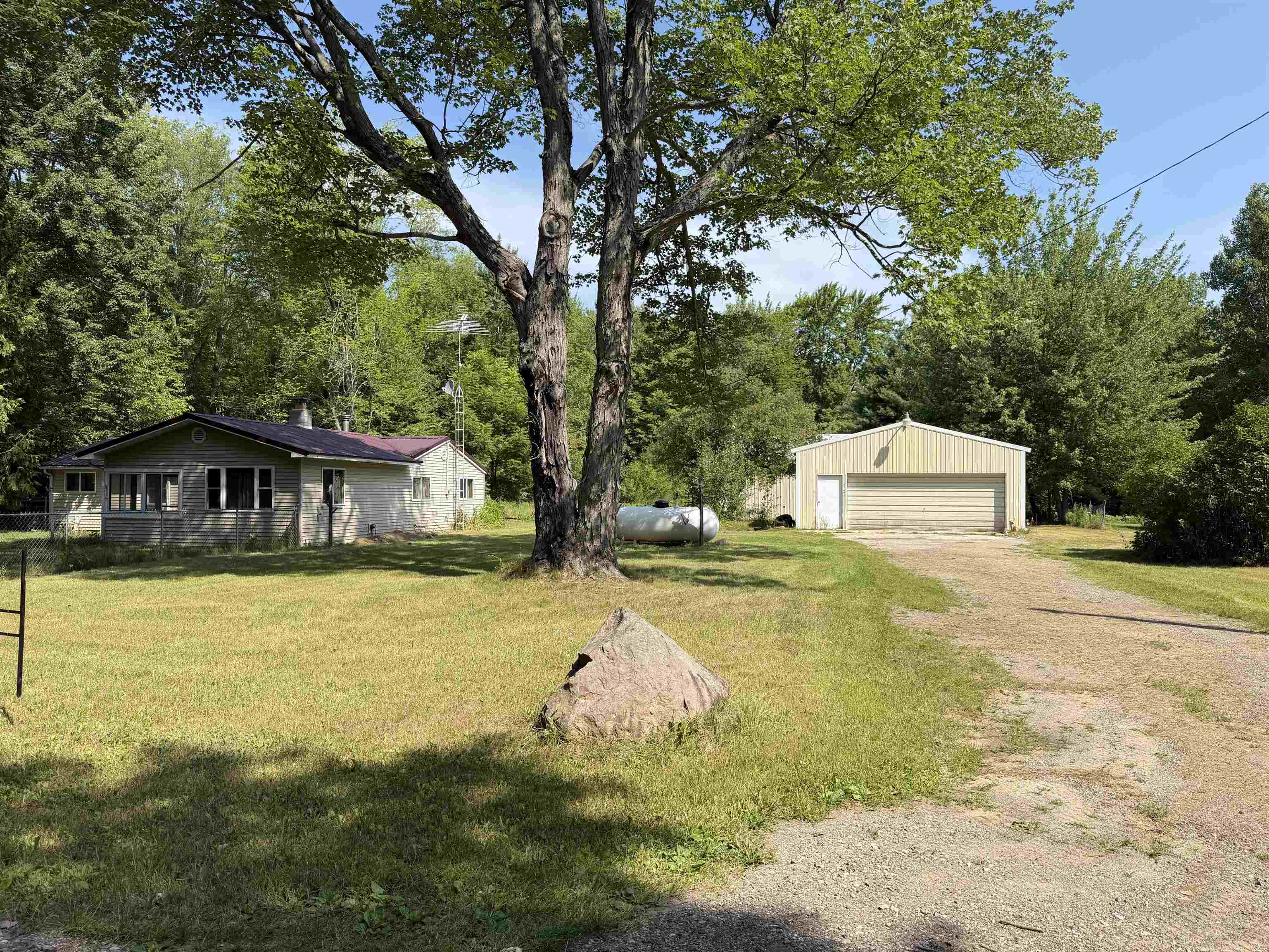 6315 Sunrise Trail, Harrison MI 48625 photo 1