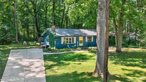 2671 N Peterson Drive, Sanford MI 48657 photo 2