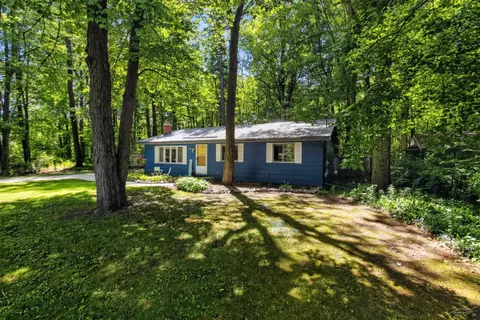 2671 N Peterson Drive, Sanford MI 48657 photo 5