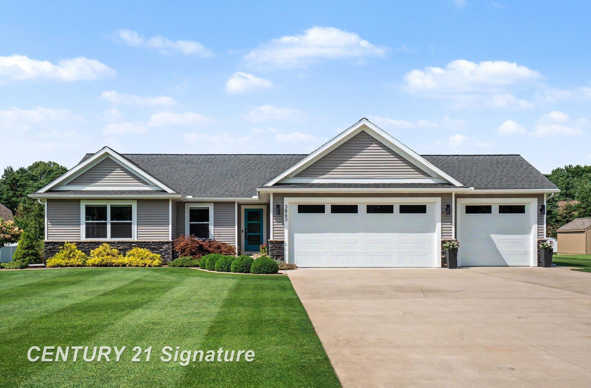 3863 E Letts Road, Midland MI 48642 photo 1