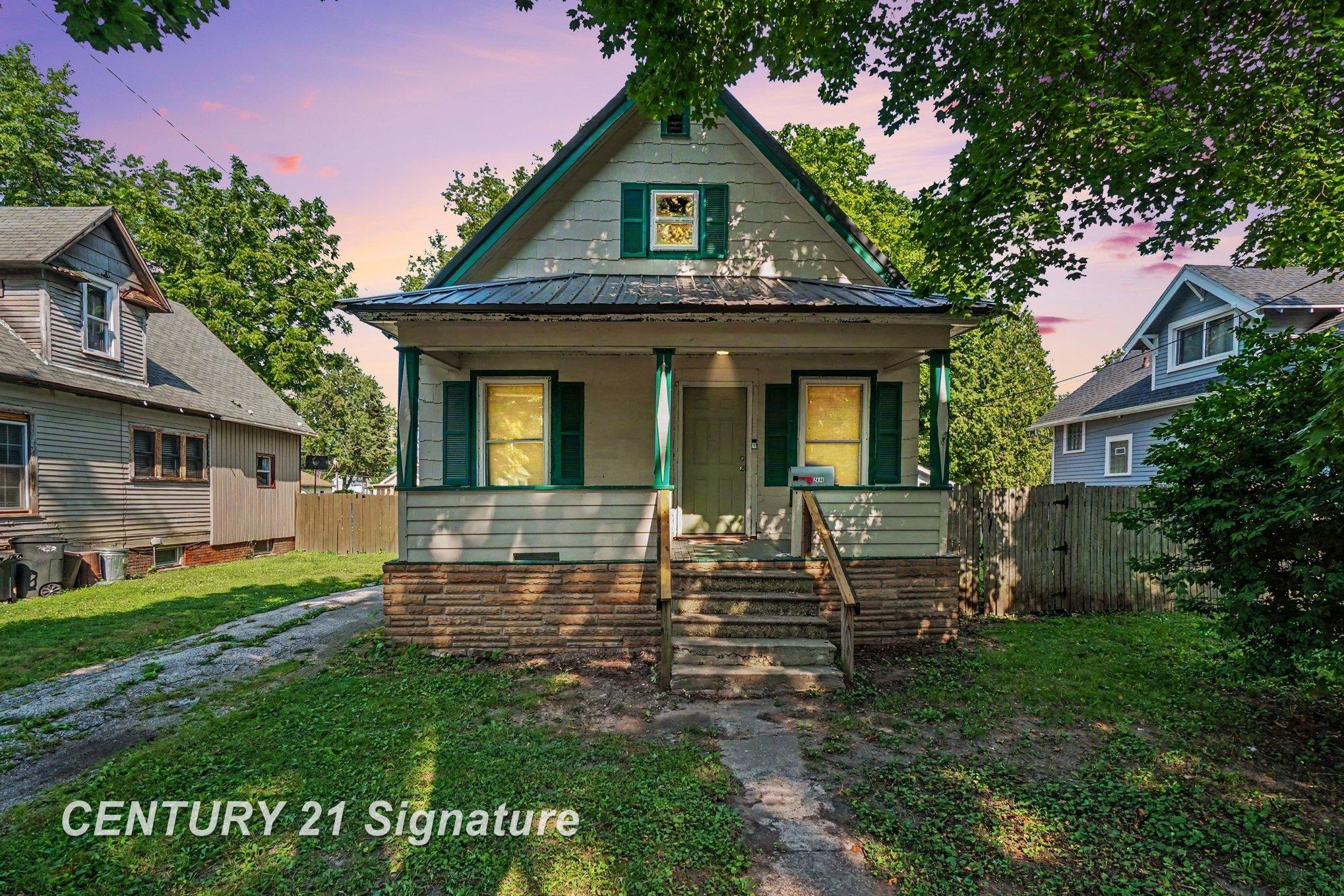 2414 Benjamin Street, Saginaw MI 48602 photo 1
