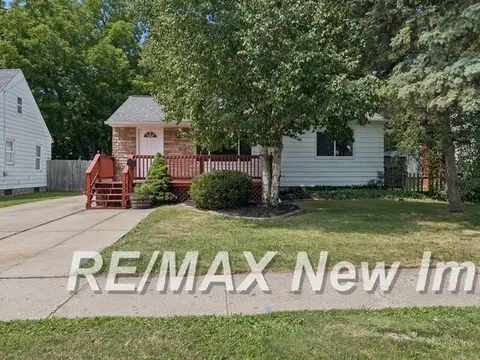 911 Thurman Street, Saginaw MI 48602 home for sale