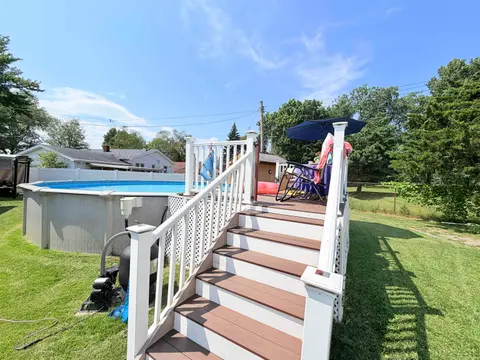 302 W Smith Street, Bay City MI 48706 photo 5