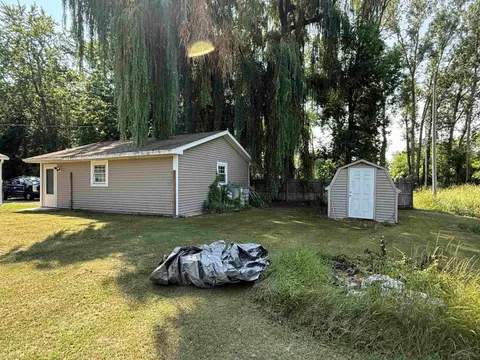 4767 N Saginaw Bay Shore Drive, Pinconning MI 48650 photo 5