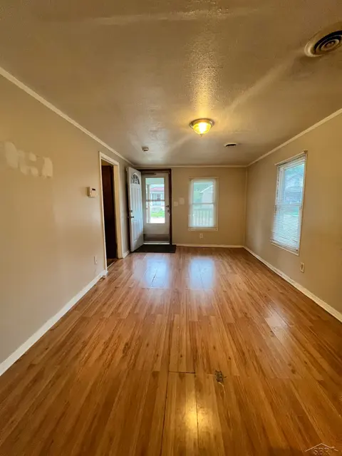 1521 Stanley Street, Saginaw MI 48602 photo 5