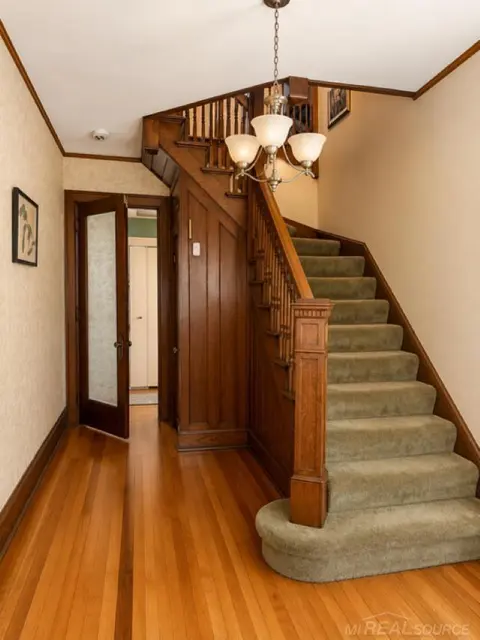 237 N Van Buren Road, Bay City MI 48708 photo 2