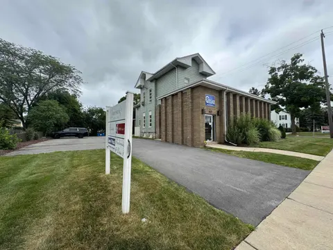 827 N Michigan Avenue, Saginaw MI 48602 photo 2