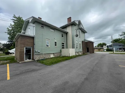 827 N Michigan Avenue, Saginaw MI 48602 photo 4