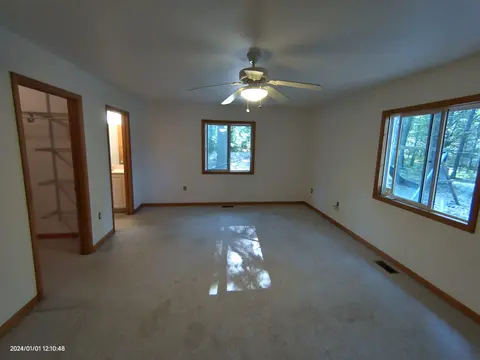701 Westlawn Street, Harrison MI 48625 photo 3