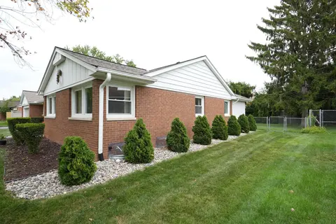 4719 Morningside Drive, Bay City MI 48706 photo 2