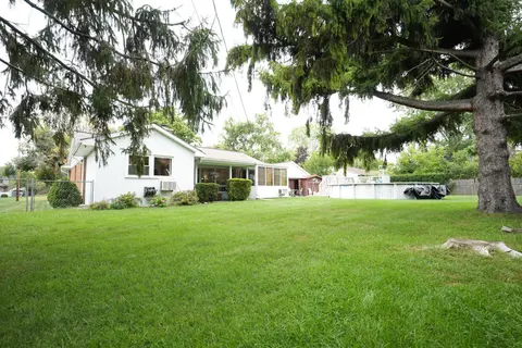 4719 Morningside Drive, Bay City MI 48706 photo 3