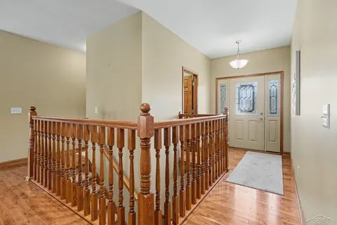 3647 Coachmans Ridge Drive, Saginaw MI 48603 photo 5
