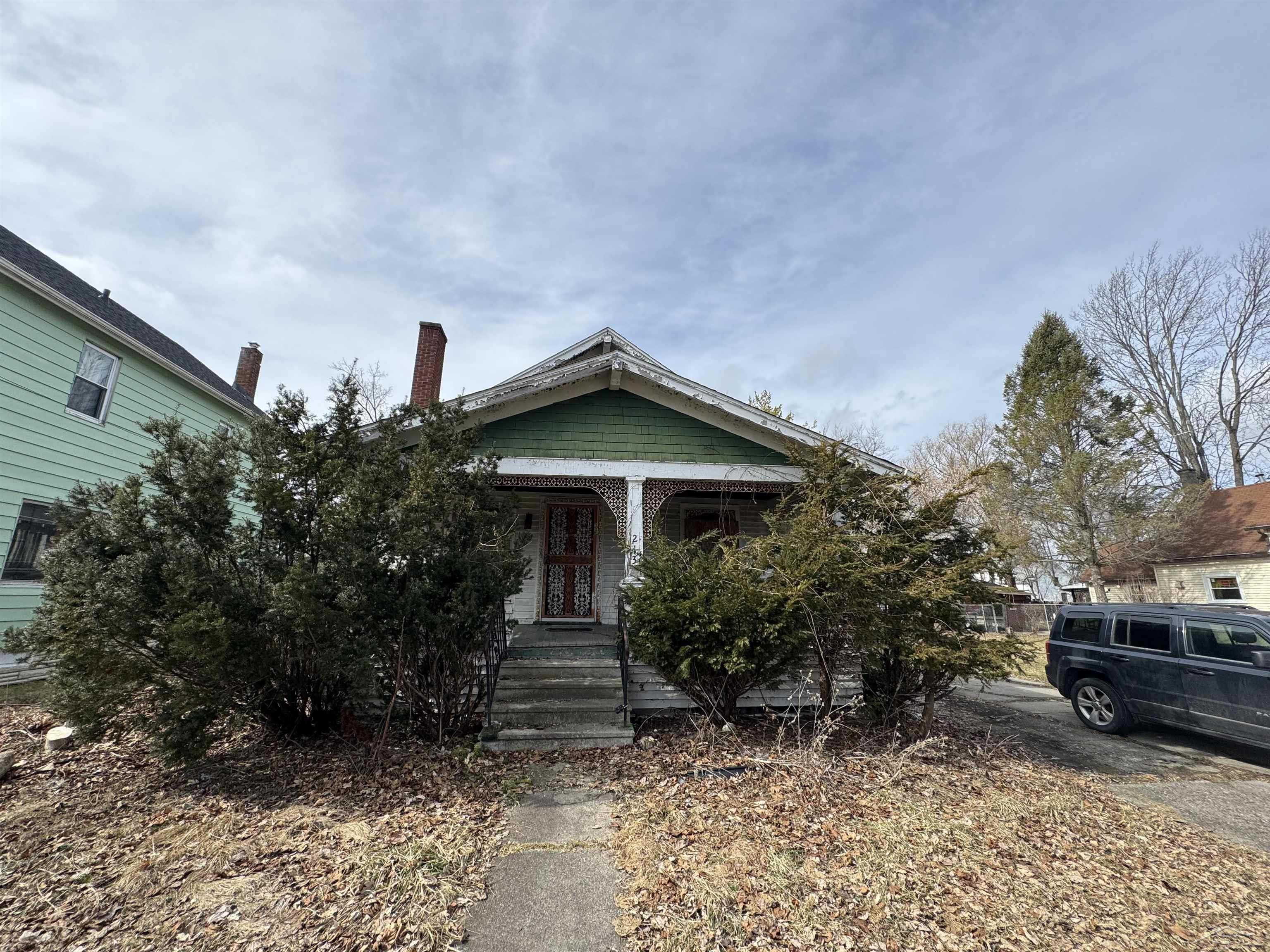 213 S 12th Street, Saginaw MI 48601 photo 1