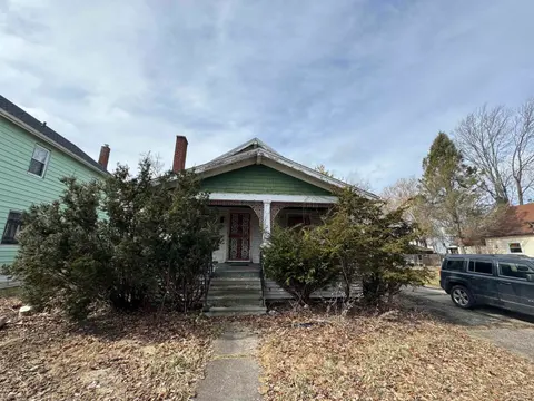 213 S 12th Street, Saginaw MI 48601 home for sale