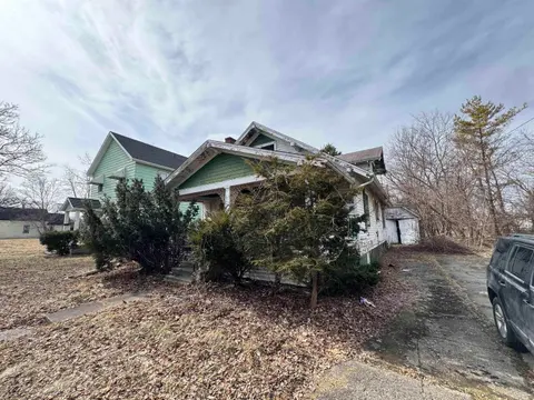 213 S 12th Street, Saginaw MI 48601 photo 2