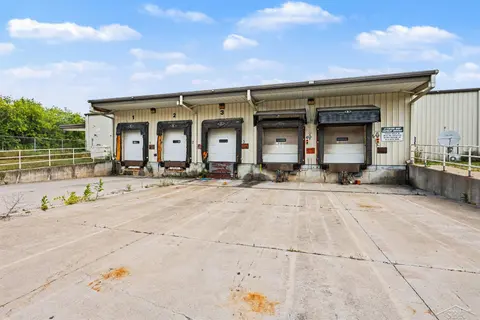 1201 S Wheeler Street, Saginaw MI 48602 photo 2