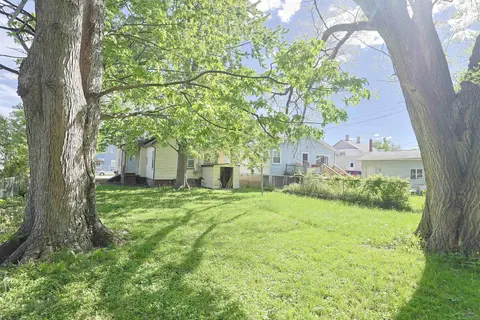 1813 3rd St Street, Bay City MI 48706 photo 4