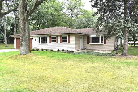 9107 Crescent Beach Road, Pigeon MI 48755 photo 2