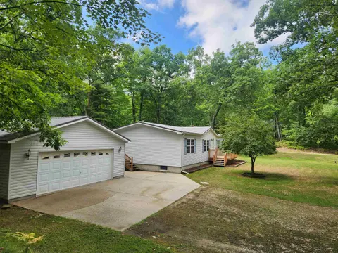 1741 Ironwood Court, Farwell MI 48622 photo 3