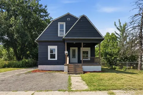 719 N Oakley Street, Saginaw MI 48602 photo 2