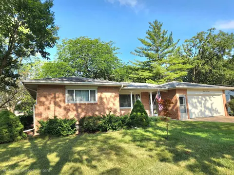 201 Shady Lane, Auburn MI 48611 photo 2