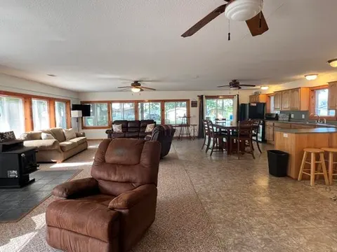 5230 Pointview Drive, Harrison MI 48625 photo 2