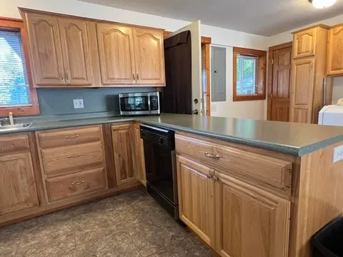 5230 Pointview Drive, Harrison MI 48625 photo 4