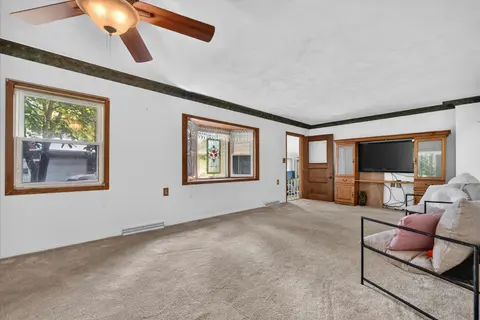 1792 E Lansing Road, Morrice MI 48857 photo 4