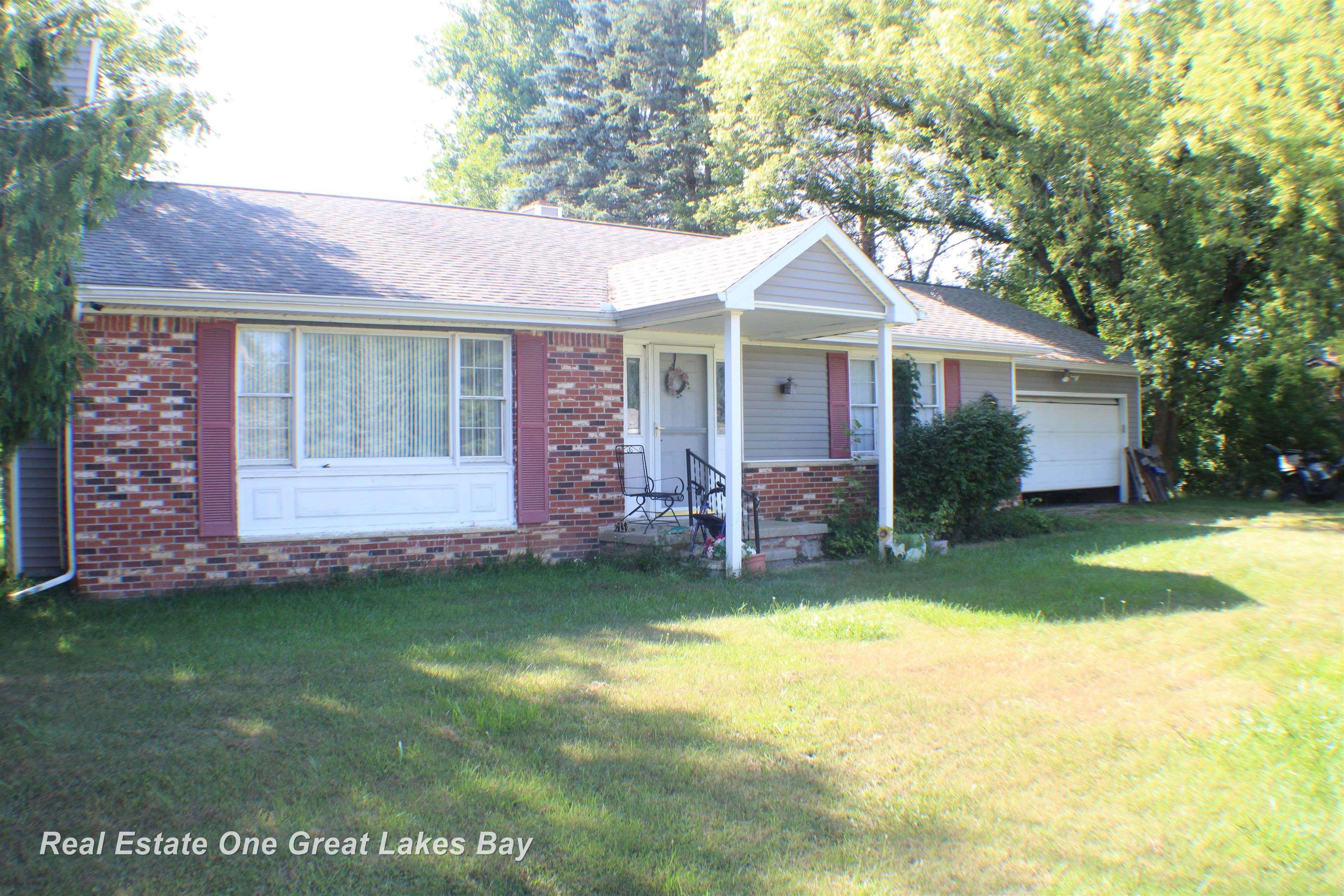 3254 S Plain Road, Caro MI 48723 photo 1