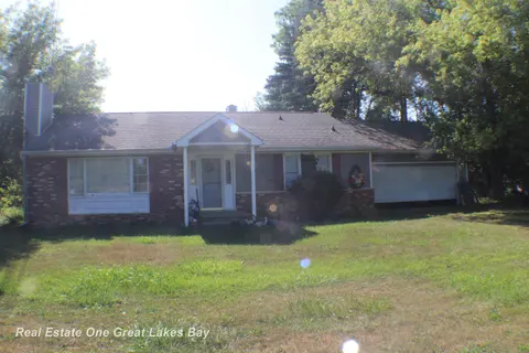 3254 S Plain Road, Caro MI 48723 photo 2