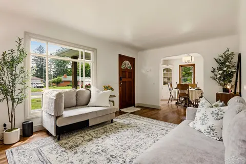 1443 Wilson Avenue, Saginaw MI 48638 photo 4
