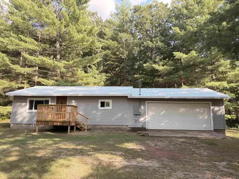 619 Beverly Drive, Harrison MI 48625 home for sale