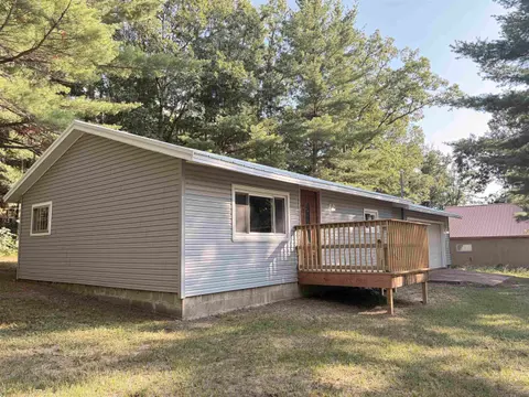 619 Beverly Drive, Harrison MI 48625 photo 2