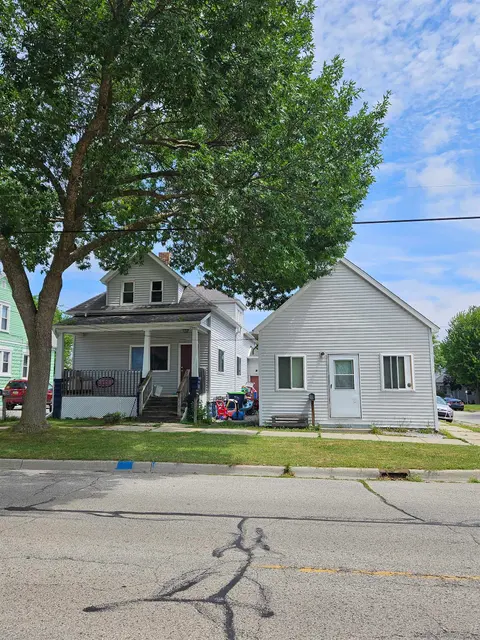827 S Farragut Street, Bay City MI 48708 multi-family property for sale