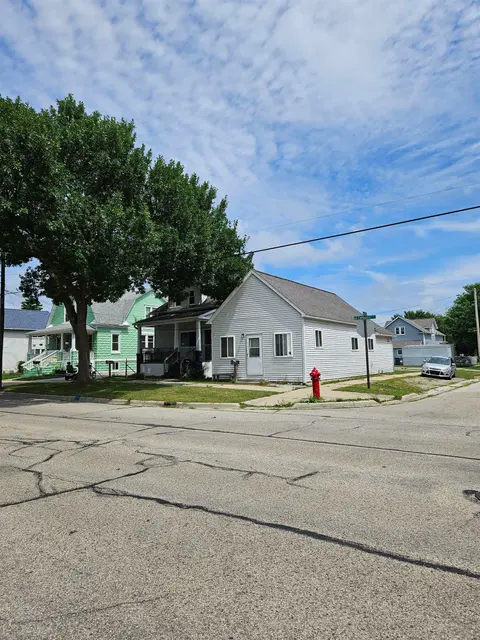 827 S Farragut Street, Bay City MI 48708 photo 2