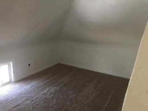827 S Farragut Street, Bay City MI 48708 photo 5