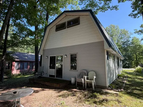 2176 Jefferson Road, Harrison MI 48625 home for sale