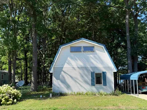 2176 Jefferson Road, Harrison MI 48625 photo 2