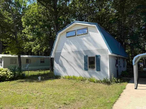 2176 Jefferson Road, Harrison MI 48625 photo 3