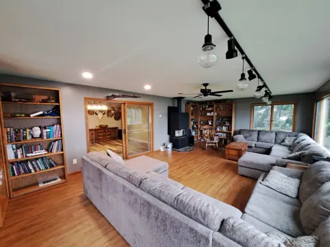 421 Wilcox Parkway Parkway, Clare MI 48617 photo 4