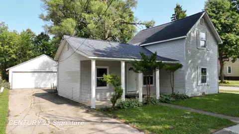 1500 N Charles Street, Saginaw MI 48602 home for sale