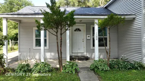 1500 N Charles Street, Saginaw MI 48602 photo 3