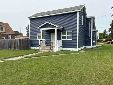 480 Shattuck Road, Saginaw MI 48604 photo 2