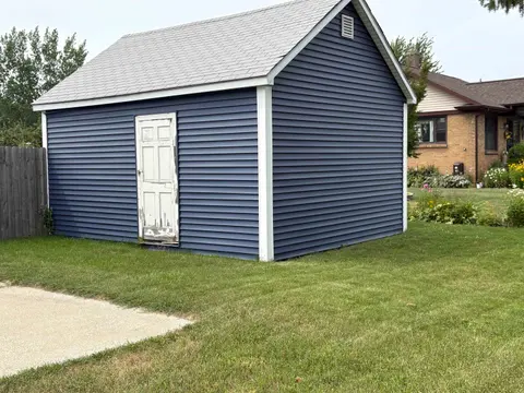 480 Shattuck Road, Saginaw MI 48604 photo 3
