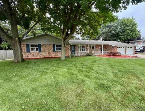 9561 Swan Valley Drive, Saginaw MI 48609 home for sale